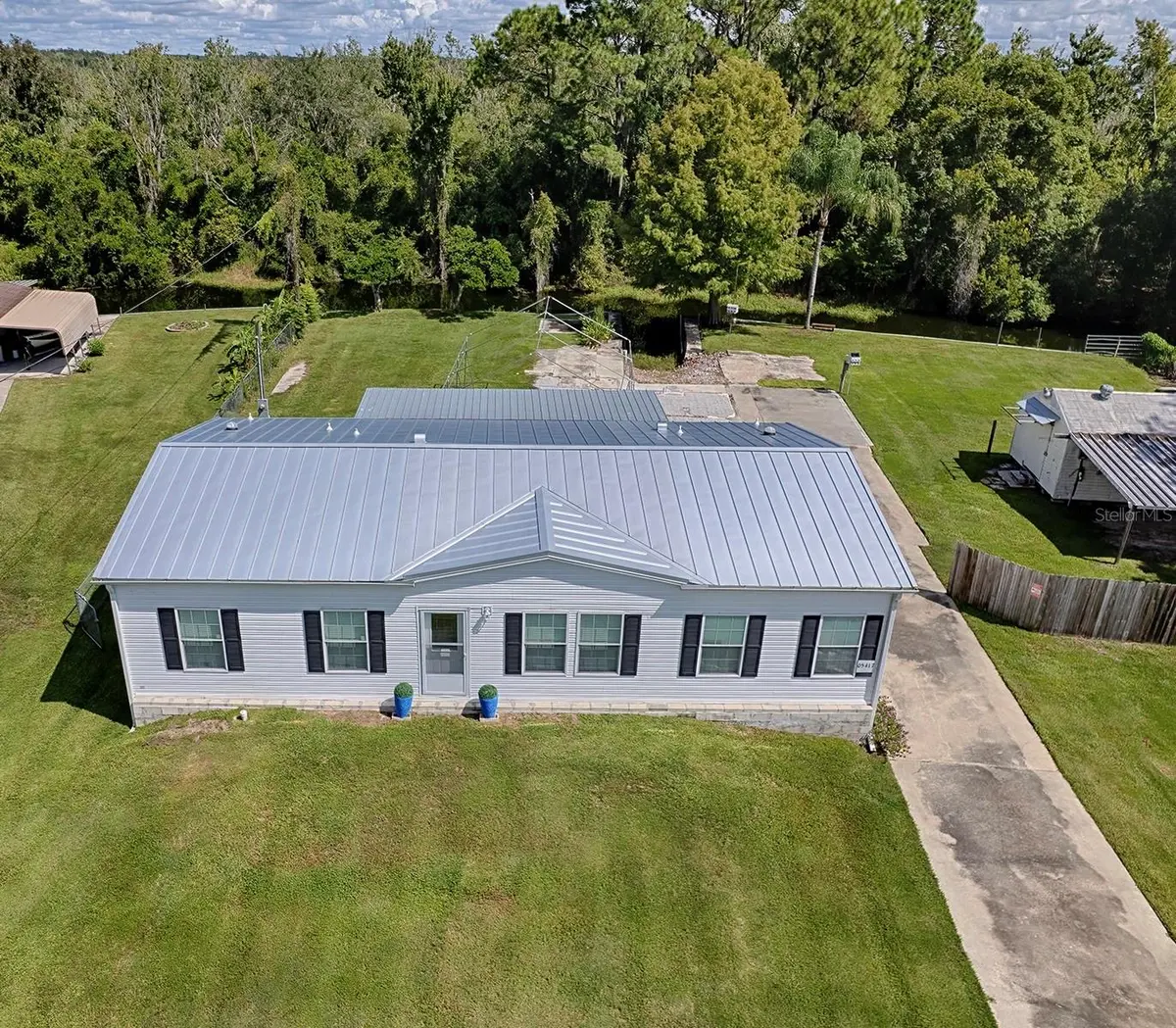 5417 EAGLES NEST RD, Fruitland Park, FL 34731
