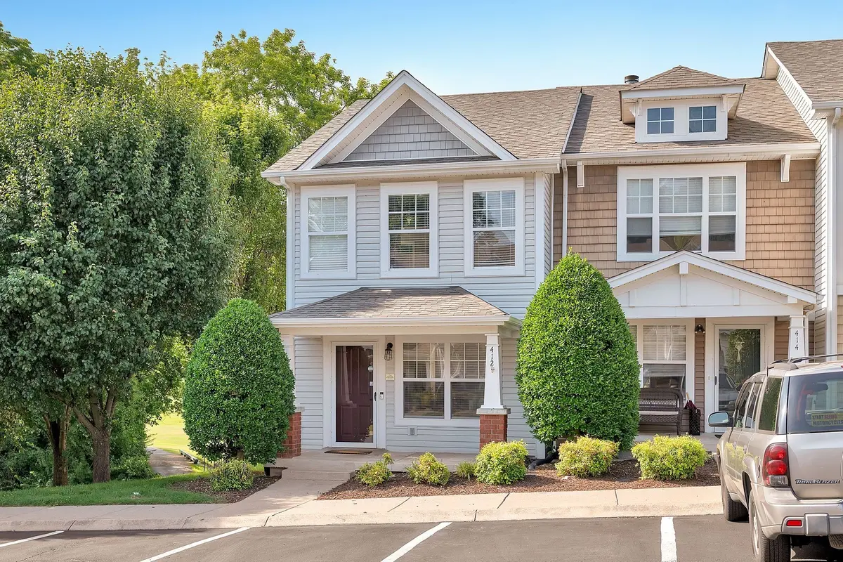 412 Flintlock Ct, Nashville, TN 37217