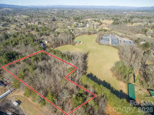 99999 Sunnyview TER #A, Asheville, NC 28806