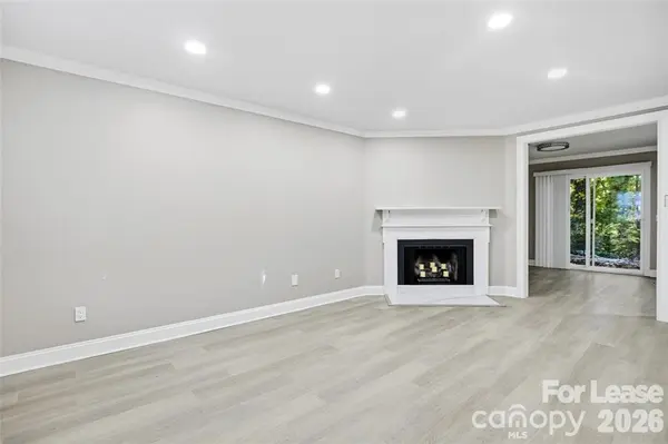 6022 Heath Valley RD, Charlotte, NC 28210