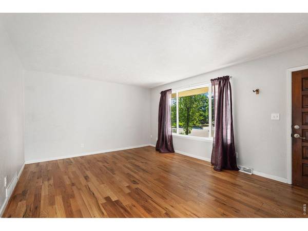44 Dartmouth, Longmont, CO 80503