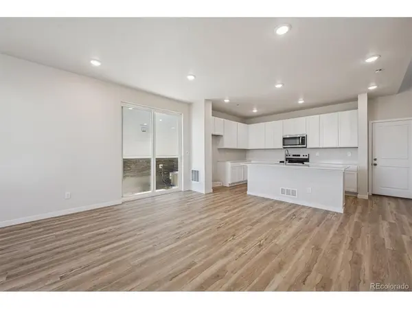 4593 N Versailles, Aurora, CO 80019