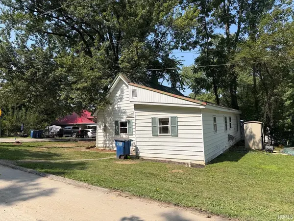 1328 F ST, Bedford, IN 47421-3314