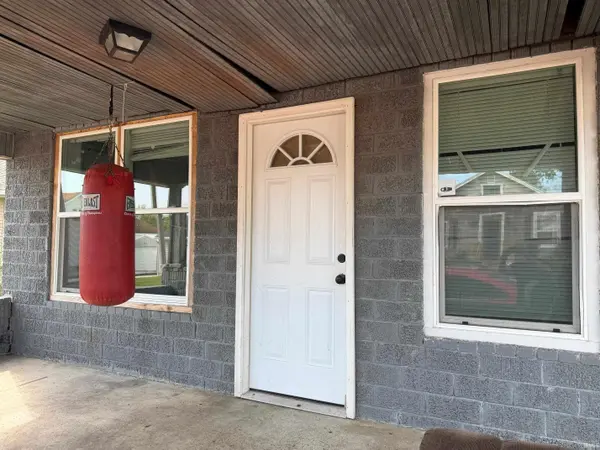 1518 6Th ST, Bedford, IN 47421-2111