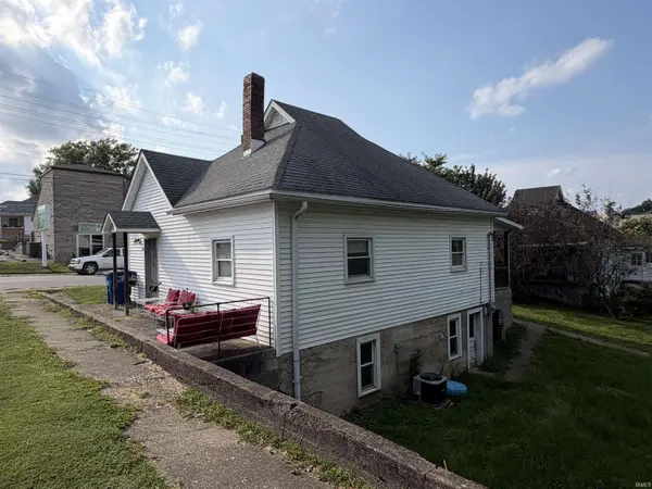 1717 11Th ST, Bedford, IN 47421-2807