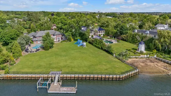 1304 Seawane DR, Hewlett Harbor, NY 11557