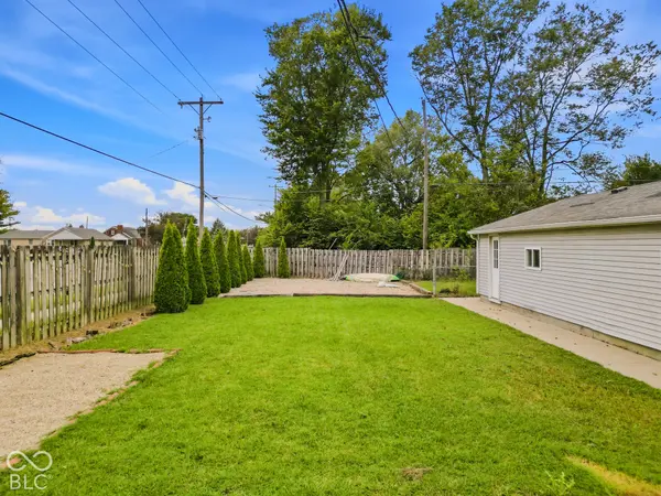 490 Coovert ST, Columbus, IN 47201