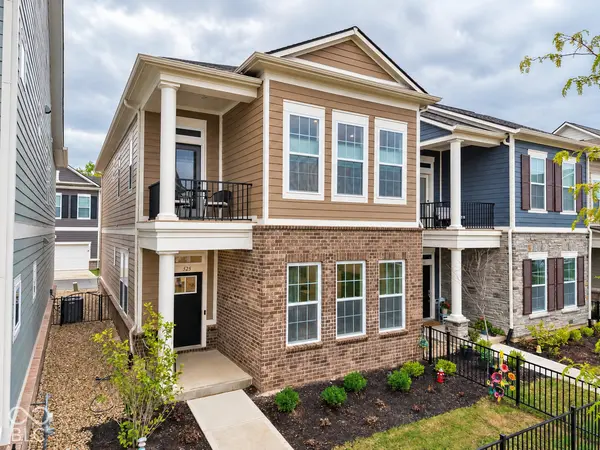 525 Gilder DR, Carmel, IN 46032