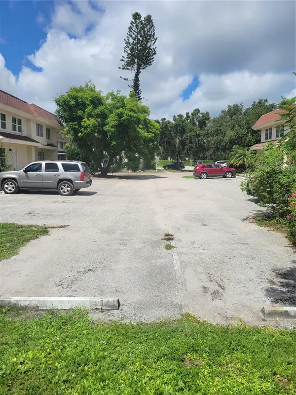 3756 AMHERST WAY #1, Sarasota, FL 34232
