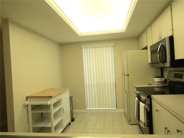 2989 TAYWOOD MDWS #19, Sarasota, FL 34235