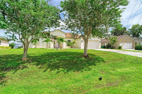 2458 RIO DE JANEIRO AVE, Punta Gorda, FL 33983