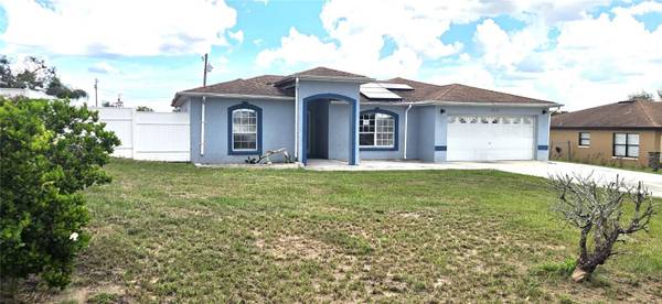 6012 LAKE RUTH DR E, Dundee, FL 33838