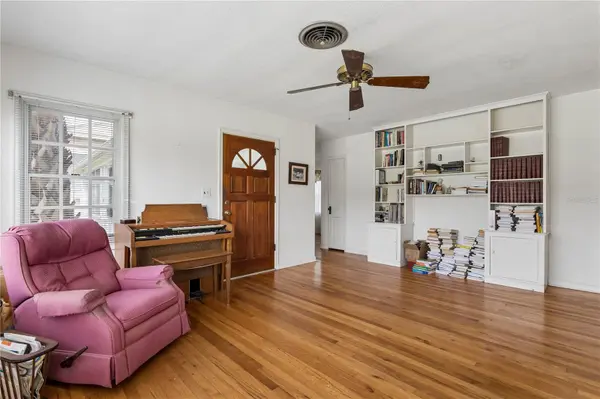 1125 GUERNSEY ST, Orlando, FL 32804