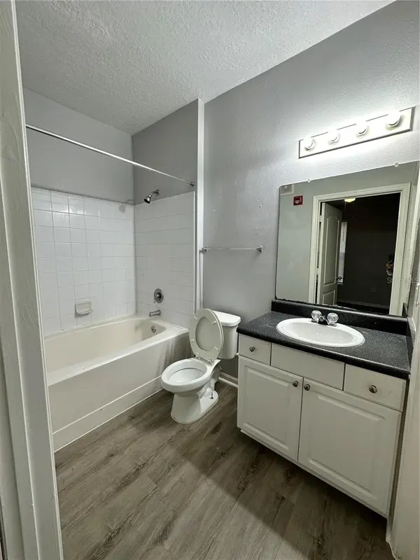 8848 VILLA VIEW CIR #104, Orlando, FL 32821