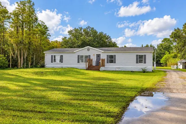 9445 HELENA DR, St Cloud, FL 34773