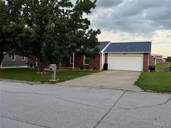 52 Sherwood Estates Ln., Hannibal, MO 63401