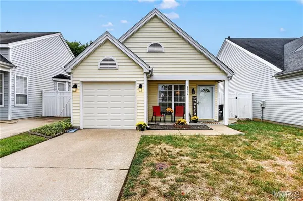 1119 Liberty Gardens CT, Florissant, MO 63031