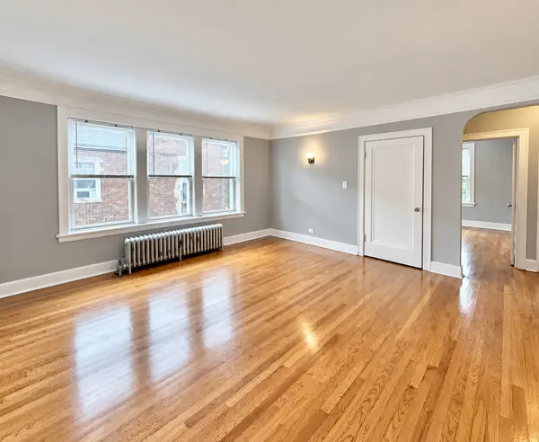2801 W Lunt AVE #H3, Chicago, IL 60645