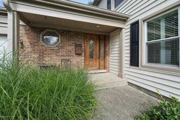 1132 W Mallard DR, Palatine, IL 60067
