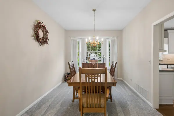 798 Wexford CT, Grayslake, IL 60030