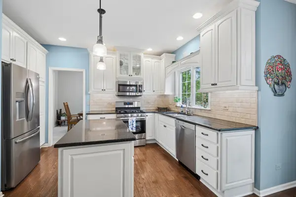 798 Wexford CT, Grayslake, IL 60030
