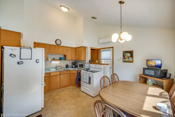 7280 174th ST, Tinley Park, IL 60477