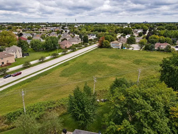 24W737 Central AVE, Roselle, IL 60172