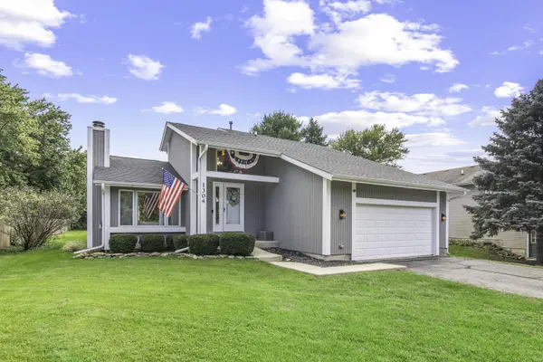 1304 Reva LN, Lake Holiday, IL 60548