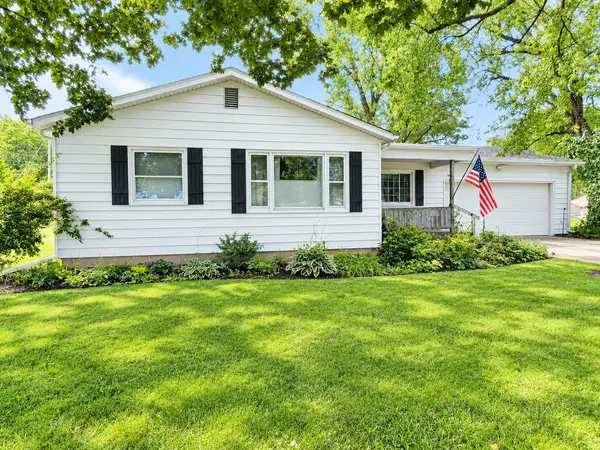 2893 E 777th RD, Utica, IL 61373
