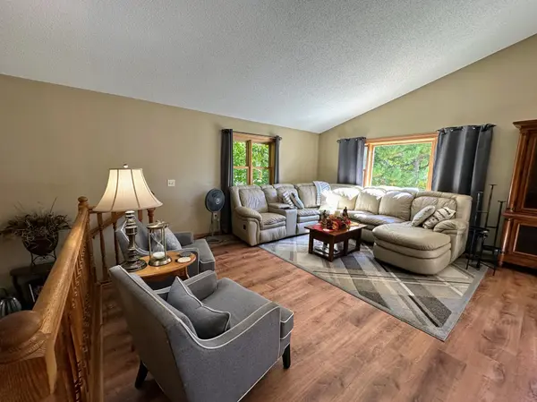 44198 Mosquito TRL, Perham, MN 56573