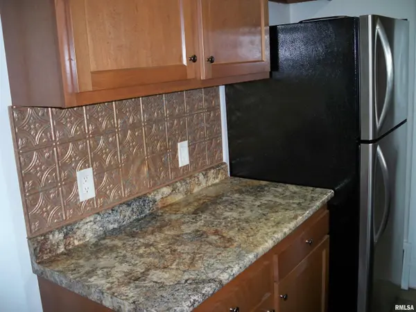 731 W North Grand AVE, Springfield, IL 62702-9999