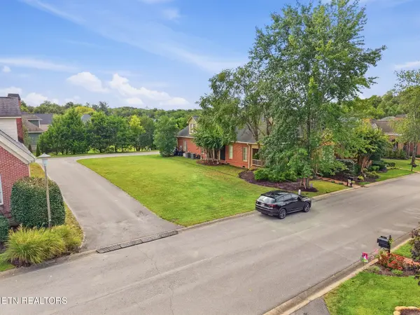 96 Royal Troon Circle, Oak Ridge, TN 37830