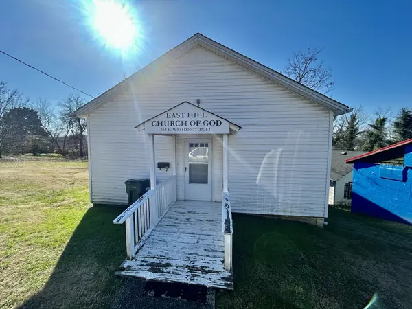 547 E Washington St, Pulaski, TN 38478