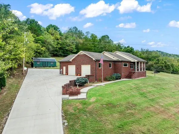 146 Dyer Branch Rd, Gordonsville, TN 38563