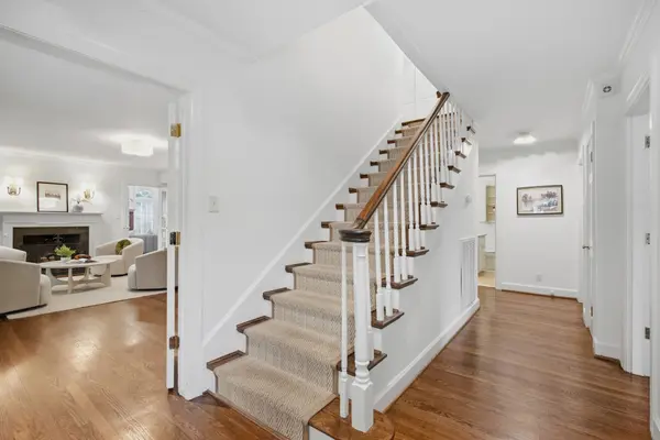 703 Clearview Dr, Nashville, TN 37205