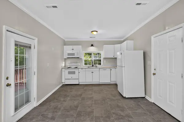 329 W 14th St, Columbia, TN 38401