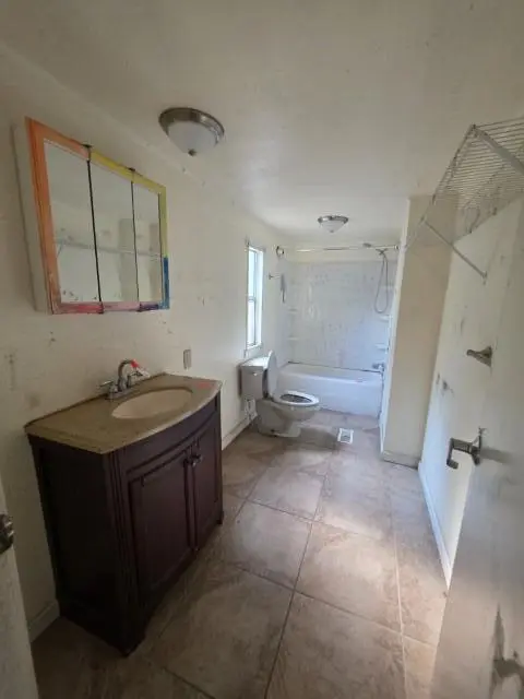 22013 Main Street, Reeds Spring, MO 65737