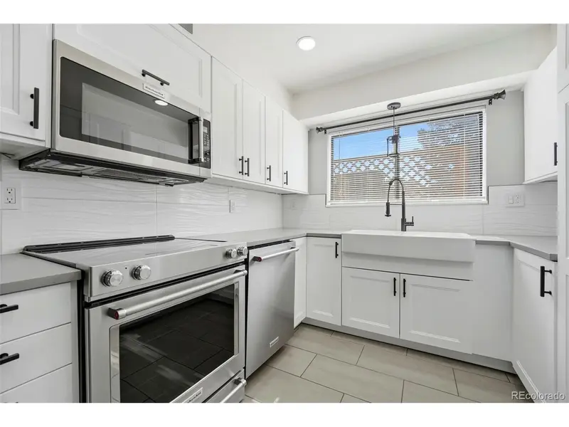 418 Wright #102, Lakewood, CO 80228