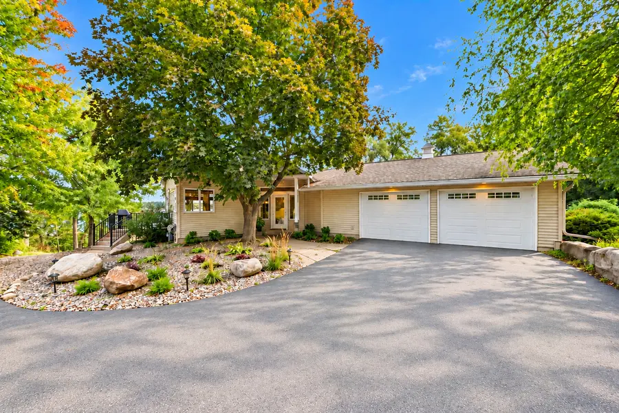 13000 182nd ST N, Marine On Saint Croix, MN 55047