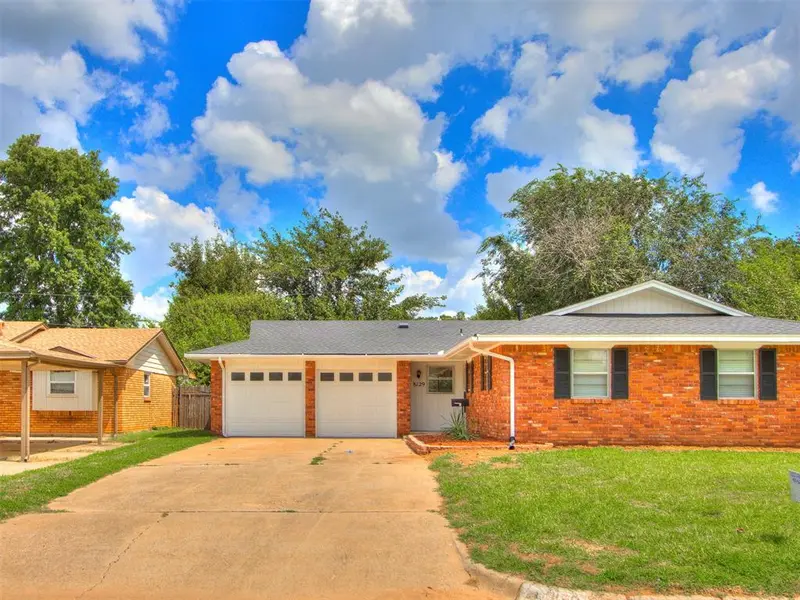 8129 NW 28th TER, Bethany, OK 73008