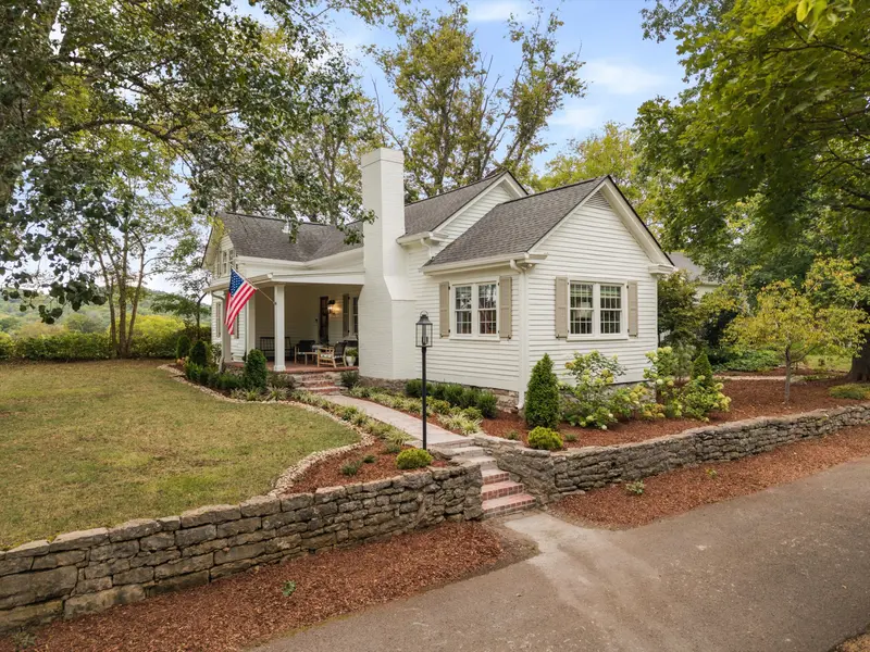 3045 Hillsboro Rd, Brentwood, TN 37027