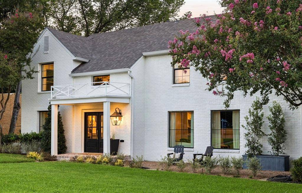 6839 Gaston Avenue, Dallas, TX 75214
