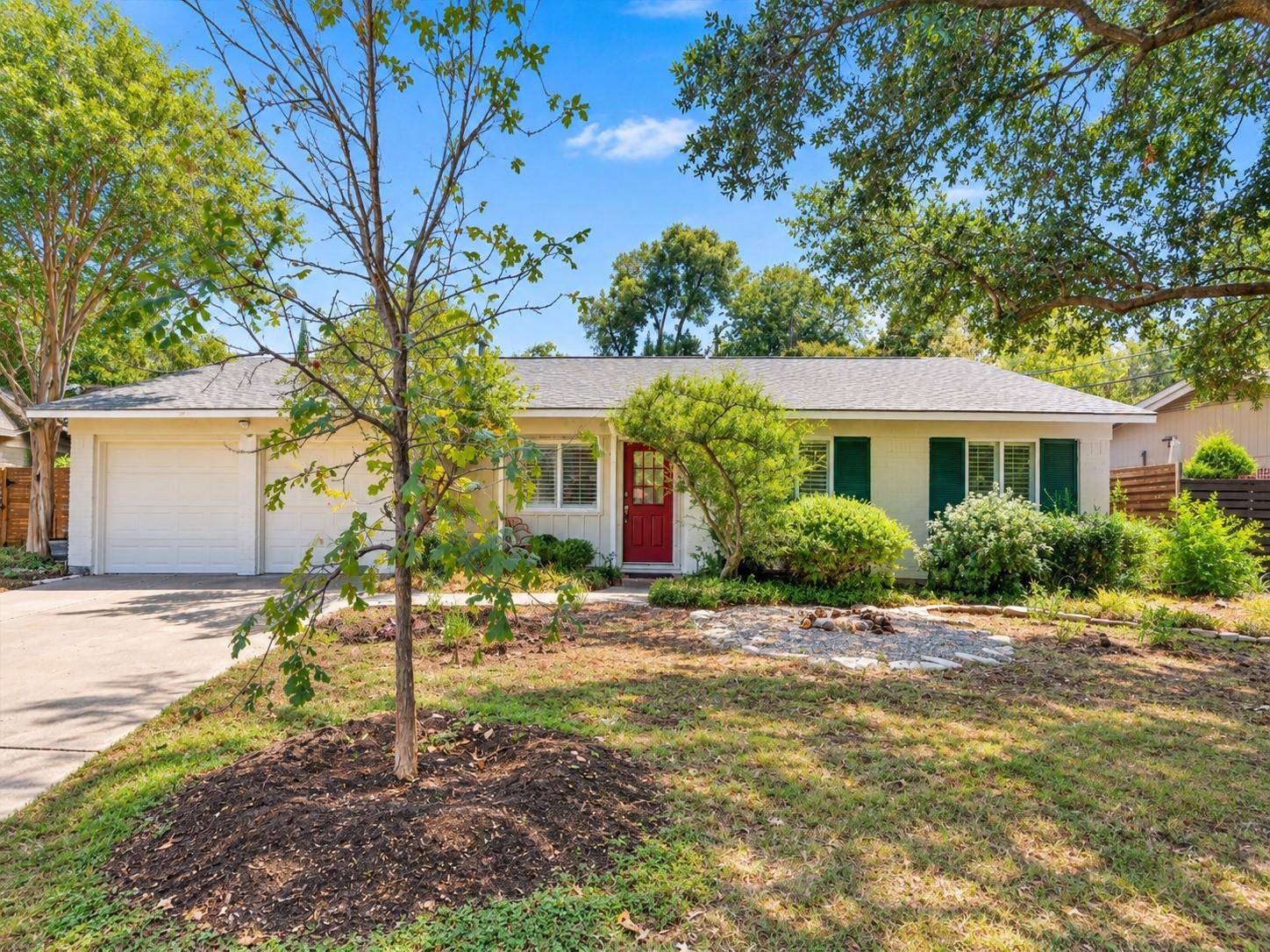 8605 Primrose LN, Austin, TX 78757