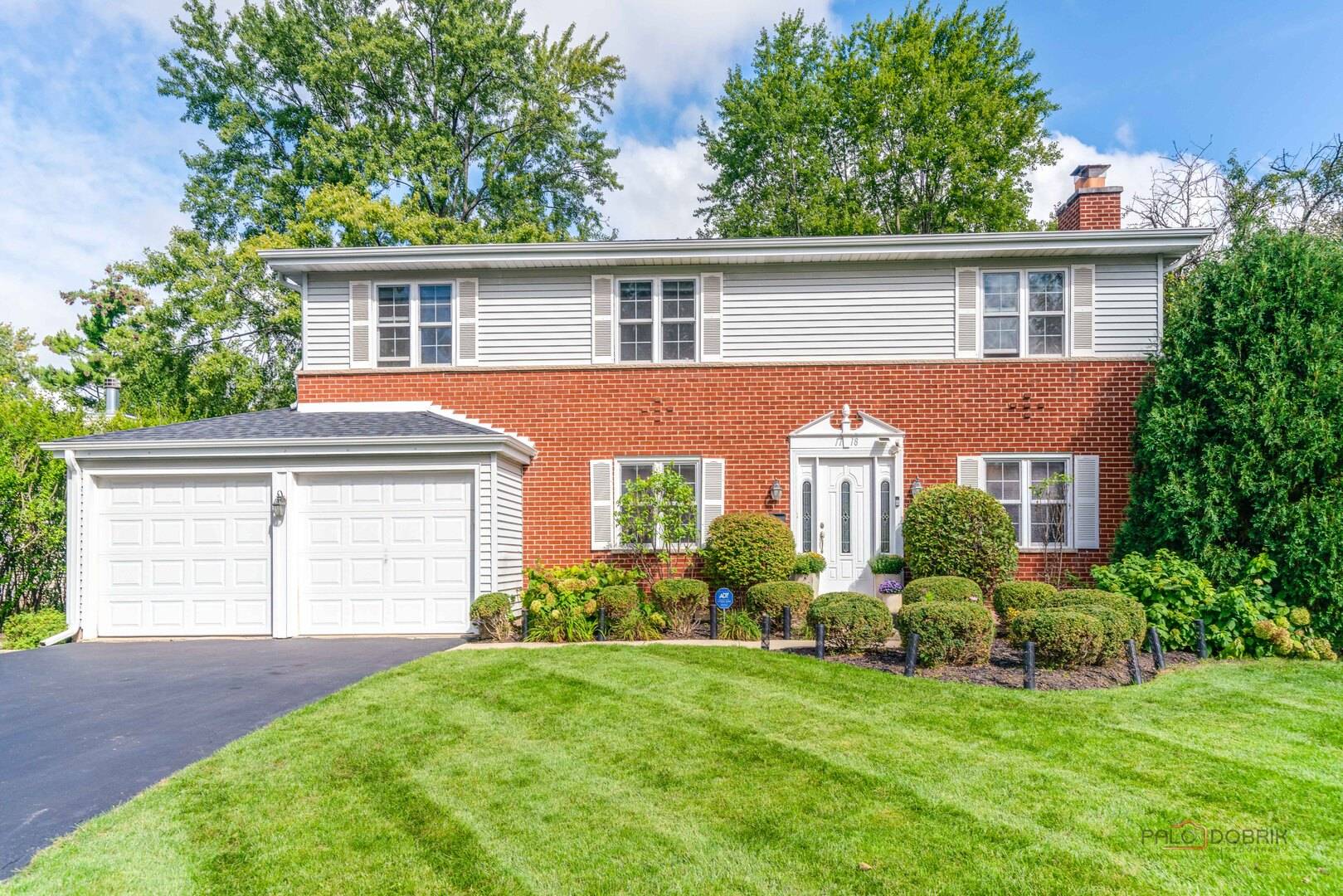 1118 Gordon TER, Deerfield, IL 60015