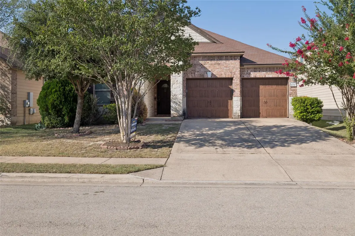 1000 Oatmeal DR, Pflugerville, TX 78660