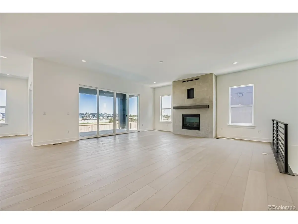 8134 S Bersshine, Aurora, CO 80016