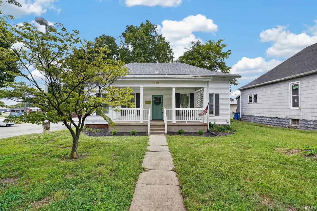 918 N Mulberry ST, Mount Carmel, IL 62863