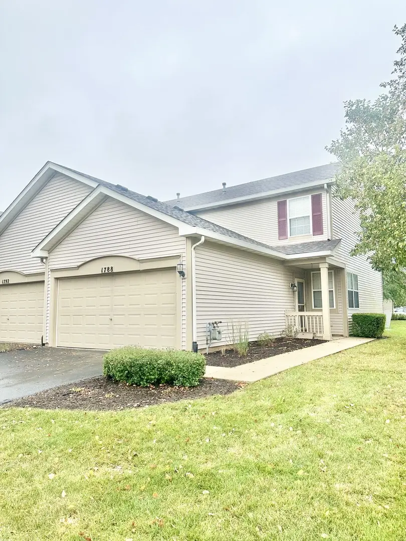 1788 S Wentworth CIR, Romeoville, IL 60446