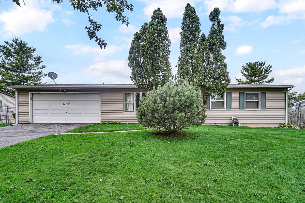 632 Old Forge RD, Valparaiso, IN 46385