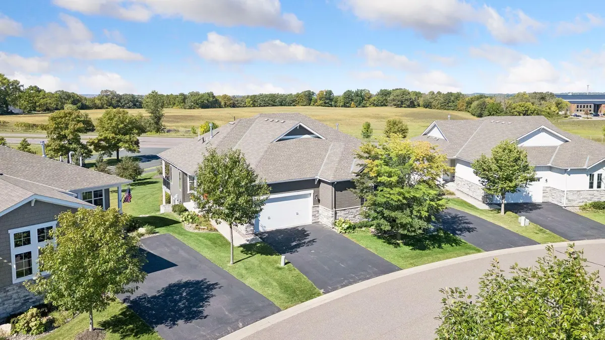 6606 132nd LN, Savage, MN 55378
